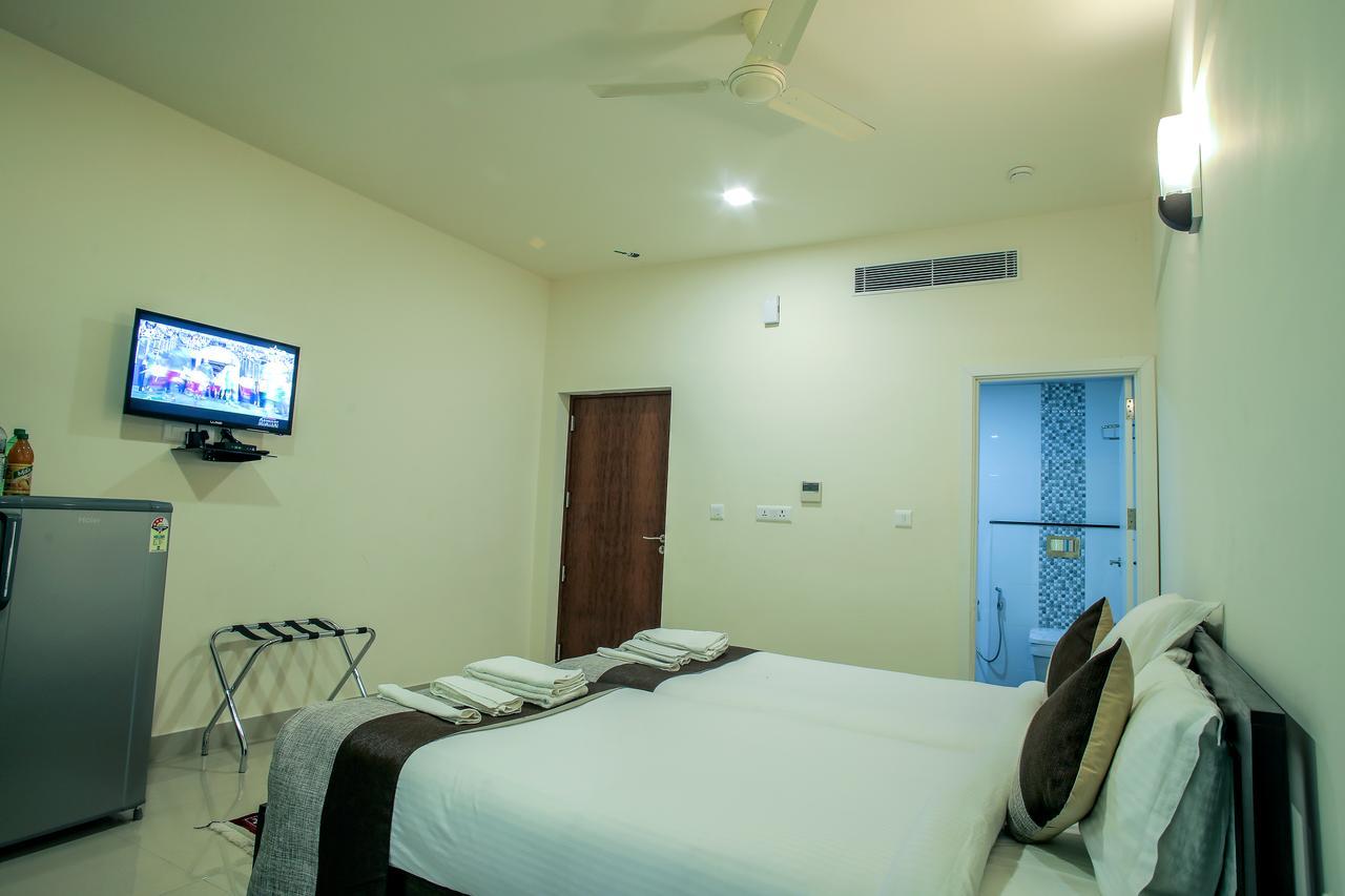 Le Noor Hotel Kochi Buitenkant foto
