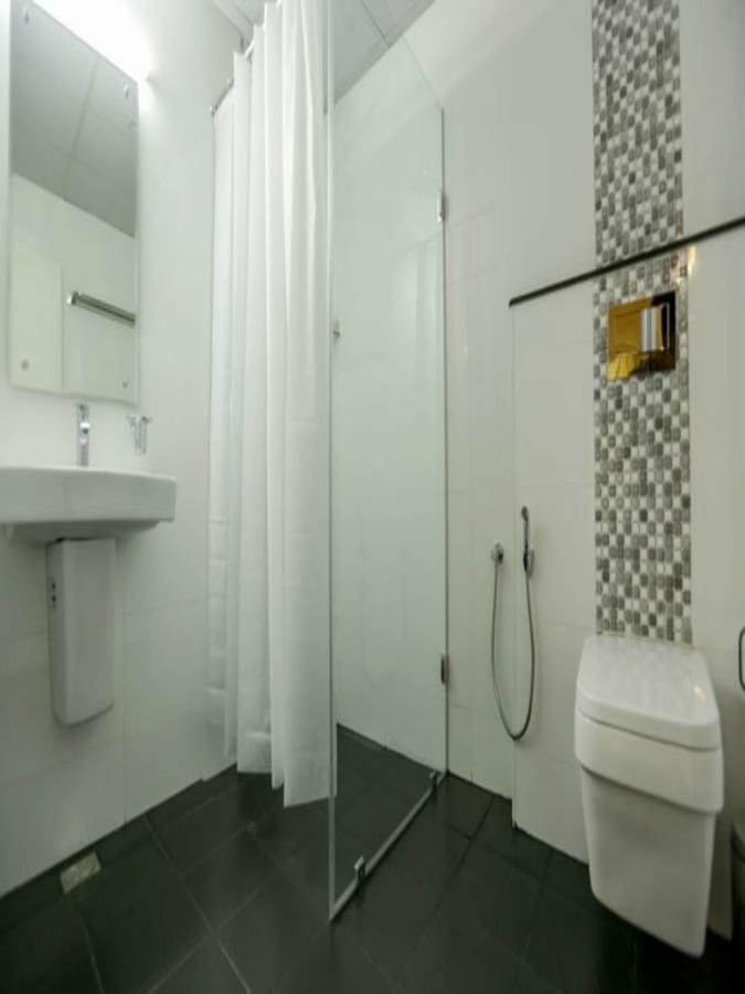Le Noor Hotel Kochi Buitenkant foto