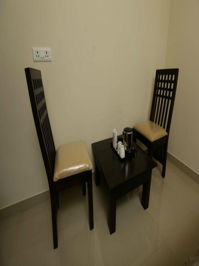 Le Noor Hotel Kochi Buitenkant foto