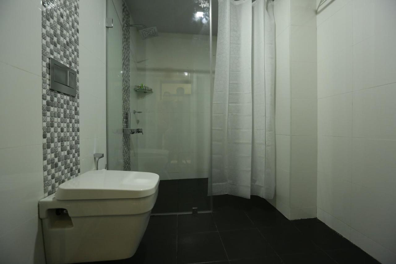 Le Noor Hotel Kochi Buitenkant foto